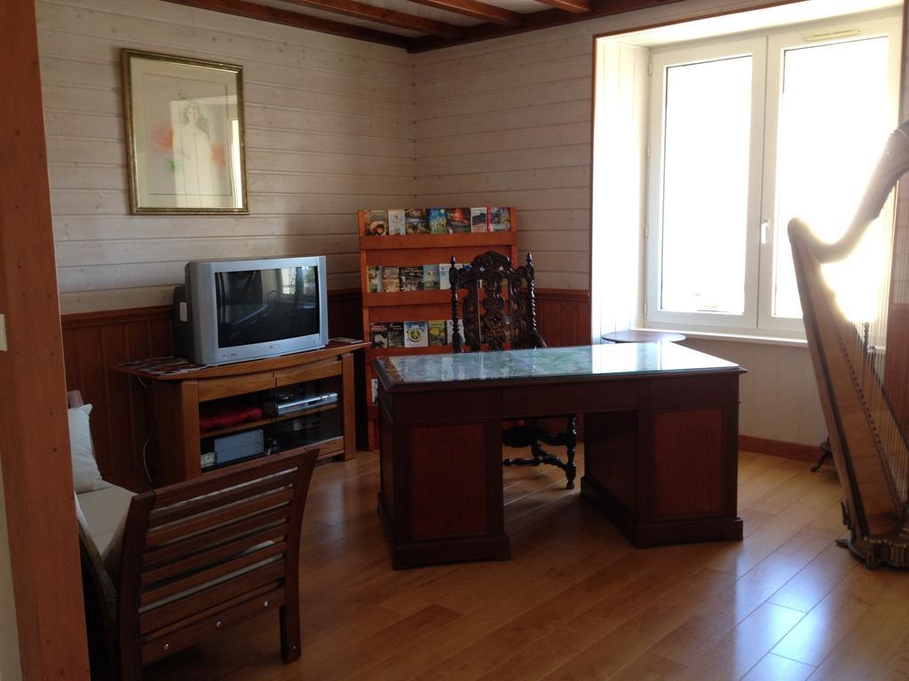 La Maison De Maidara Bed and Breakfast Olby Εξωτερικό φωτογραφία